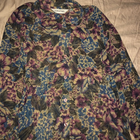 Sensations shirt size L - Picture 2 of 2